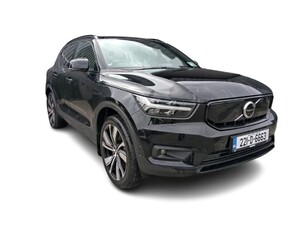 2022 (221) Volvo XC40