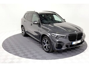 2022 - BMW X5 Automatic