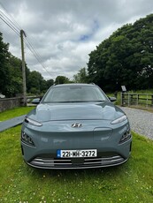 2022 - Hyundai KONA Automatic