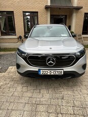 2022 - Mercedes-Benz EQB Automatic