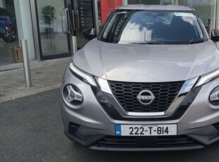 2022 - Nissan Juke Manual