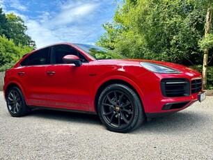 2022 - Porsche Cayenne Automatic