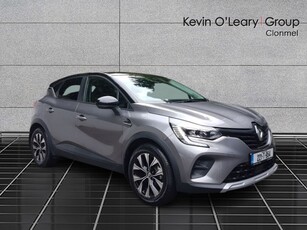 2022 - Renault Captur Manual