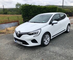 2022 - Renault Clio Automatic