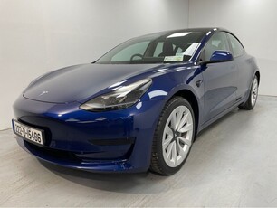 2022 - Tesla Model 3 Automatic