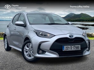 2022 - Toyota Yaris Automatic