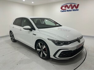 2022 - Volkswagen Golf Automatic