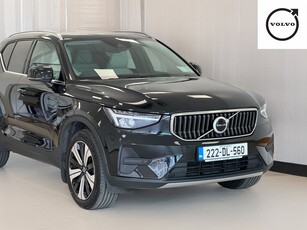 2022 - Volvo XC40 Automatic