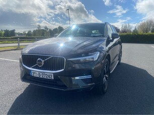 2022 - Volvo XC60 Automatic