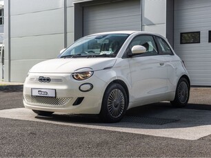 2023 - Fiat 500e Automatic