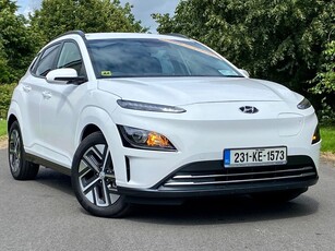 2023 - Hyundai KONA Automatic