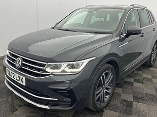 2023 - Volkswagen Tiguan Manual