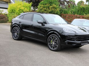 2024 - Porsche Cayenne Automatic