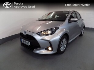 2024 - Toyota Yaris Automatic