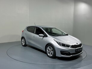 2017 (171) Kia Ceed