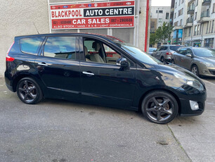 RENAULT GRAND SCENIC