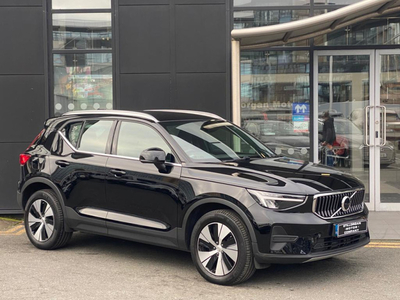 2022 Volvo XC40