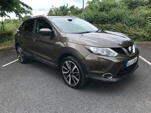 2016 (162) Nissan Qashqai