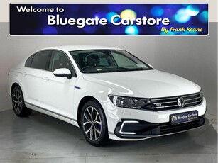 2021 (211) Volkswagen Passat