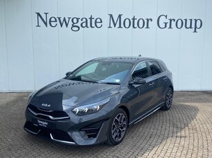 2022 (221) Kia Ceed