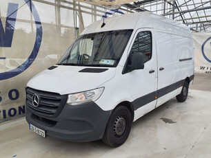 MERCEDES-BENZ SPRINTER