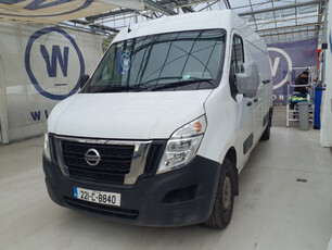 NISSAN INTERSTAR