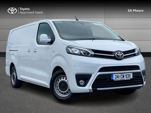 TOYOTA PROACE