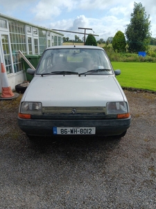 1986 - Renault 5 Manual