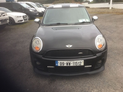 2009 - Mini Cooper ---