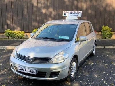 2010 - Nissan Tiida Manual