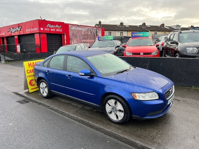 2010 - Volvo S40 Manual