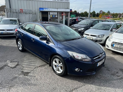 2012 - Ford Focus Manual