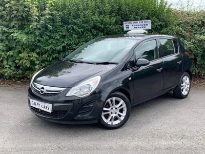 2013 - Opel Corsa Manual