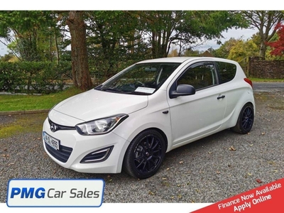 2014 - Hyundai i20 Manual