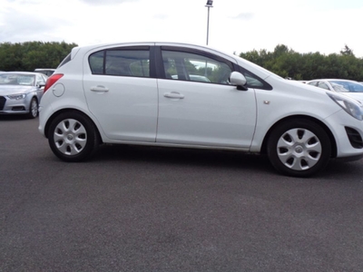 2014 - Vauxhall Corsa Manual