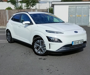 2023 - Hyundai KONA Automatic