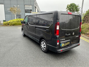 VAUXHALL VIVARO