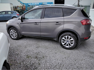 FORD KUGA