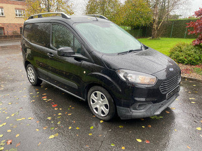 FORD TRANSIT COURIER