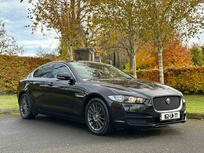 JAGUAR XE