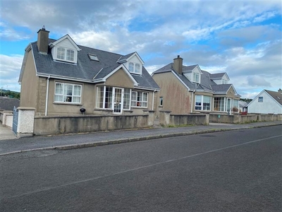 27 & 28 Riverview, Buncrana, Co. Donegal