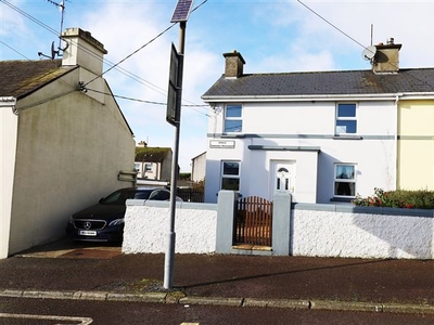 1 Sam Magure Terrace, Dunmanway, Cork