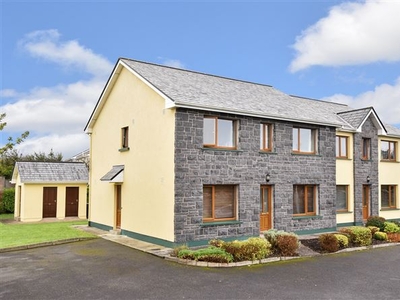 15 Creig na Coille , Oughterard, Galway