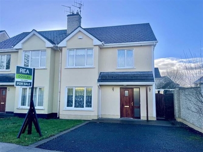 29 Woodfield Grove, Newcastle West, Limerick