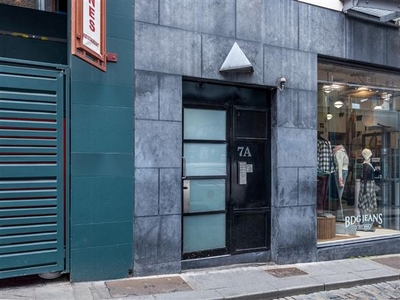 8, 7A Fownes Street Upper, Temple Bar, Dublin 2