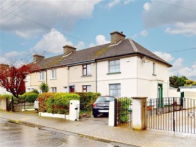 13 Wolfe Tone Square East, Bray, County Wicklow