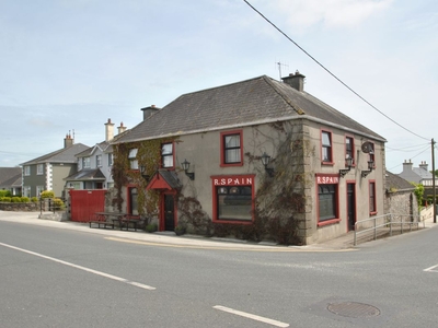 Spains Public House, Main St, Shinrone, Roscrea, Co. Tipperary is for sale