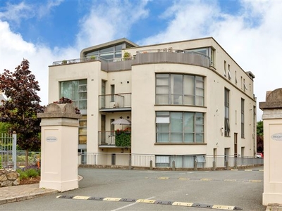 19 Eaglewood, Rochestown Avenue, Dun Laoghaire, Co. Dublin