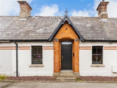 2 Pembroke Cottages, Dundrum, Dublin 14