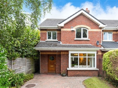 1 Iveragh Court, Ballsbridge, Dublin 4